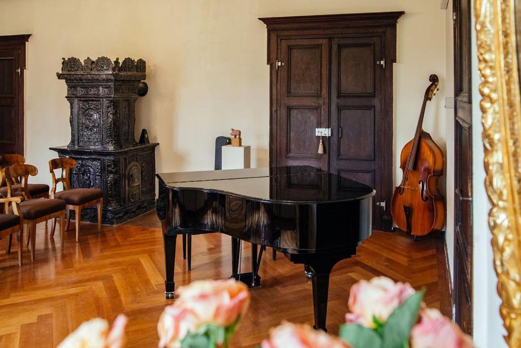 Schlossgut Tunzenberg Mengkofen Zewnętrze zdjęcie